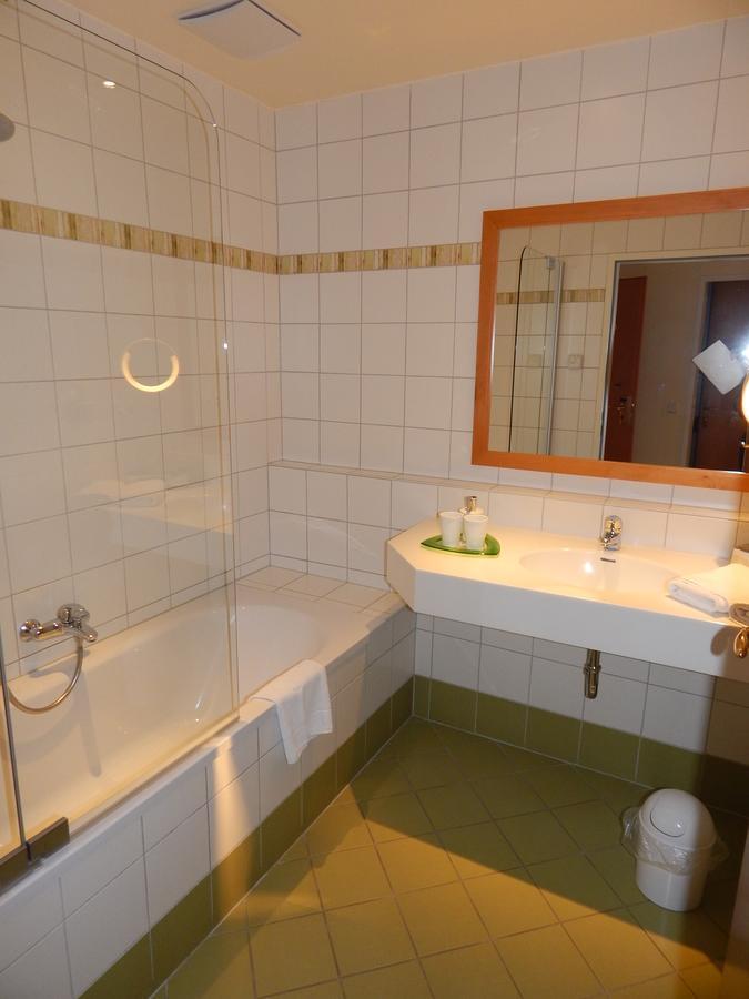 Hotel Neustifter Пойсдорф Екстер'єр фото